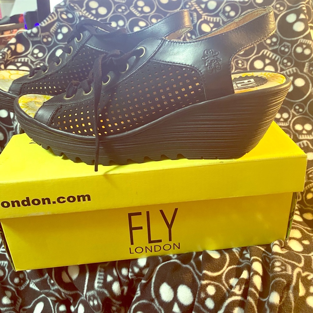 Fly London Black Wedges - Picture 5 of 14